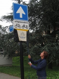 Onthulling buurtpreventiebord Van Dorenborchstraat 27 aug 2015